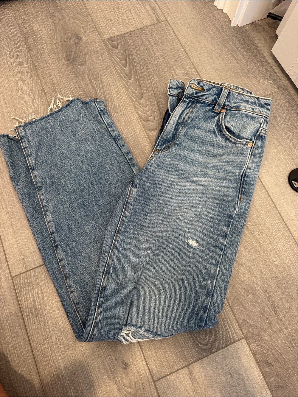Garage High-Rise Light Blue Distressed Women's Jeans
